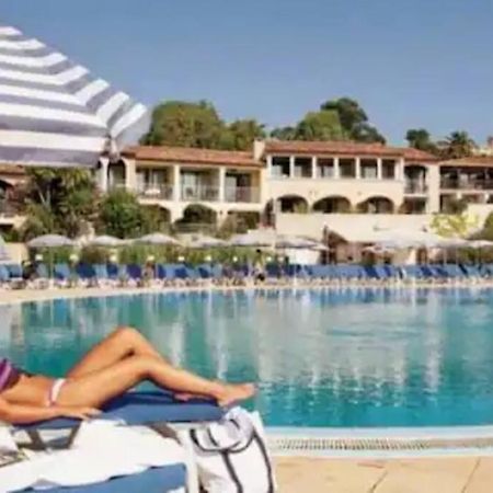 Chez Adriana Appartement Cosy Avec Jardin, Proche Plage Grimaud Exterior photo
