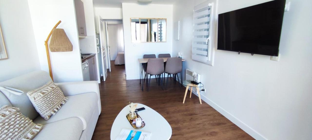 Chez Adriana Appartement Cosy Avec Jardin, Proche Plage Grimaud Exterior photo